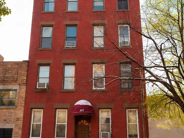 207 15th St #4L — Photo 18