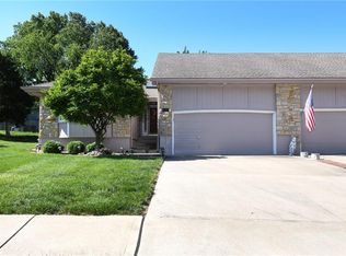 2321 NW Frances St, Lees Summit, MO 64081