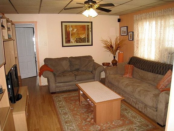 Living room! Light and Bright!