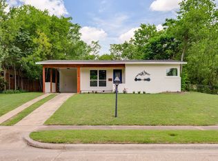 9795 Twin Creek Cir, Dallas, TX 75228