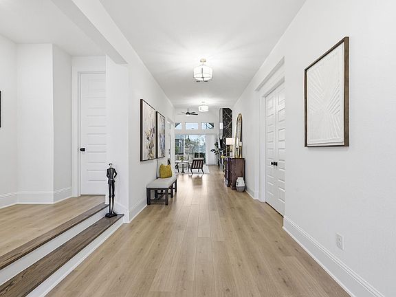 5th image of 22089 Breakwater Ln