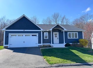29 Chapman Chase #29, Windsor Locks, CT 06096