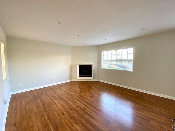 5th image of 537 N Adams St APT 109