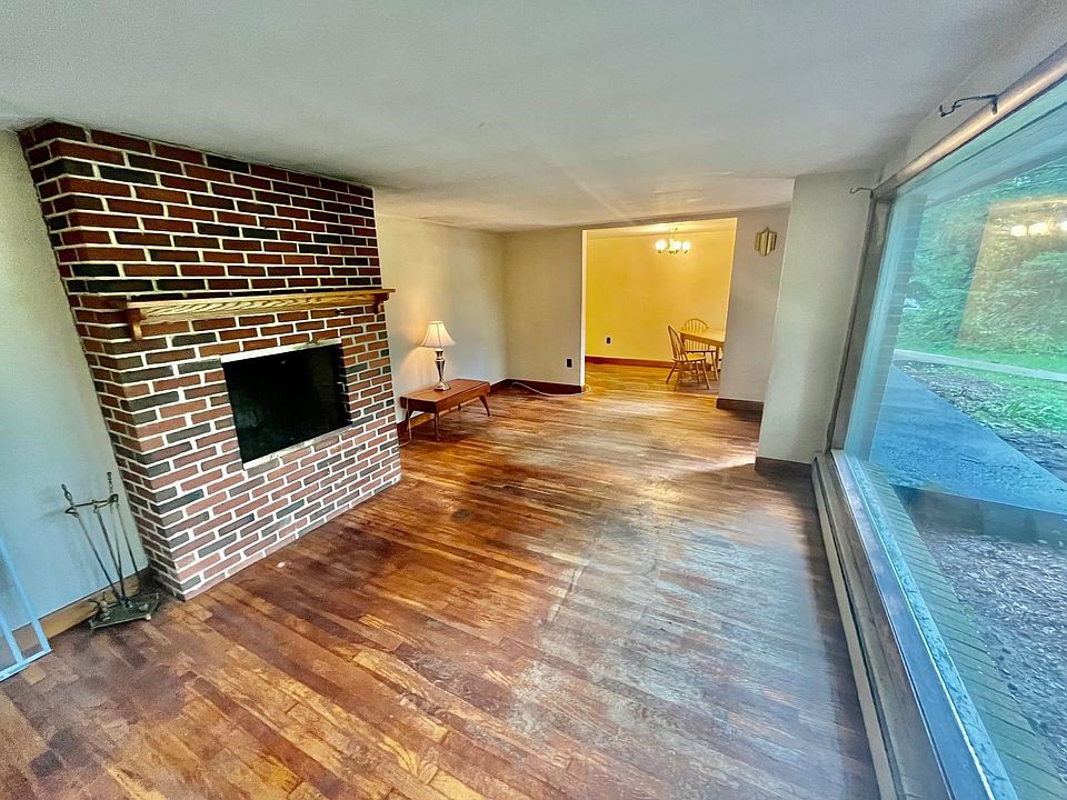 1244 Smyth Road, Hooksett, NH 03106 Zillow