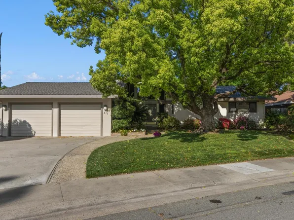 617 Riverlake Way, Sacramento, CA 95831