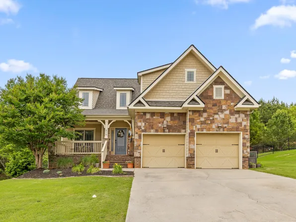 215 Vineyard Blvd, Ringgold, GA 30736