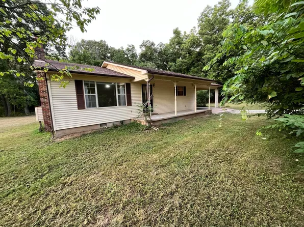 75 Moore Ave, Batesville, AR 72501