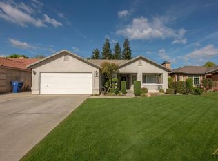 1017 Dunwoody Way, Bakersfield, CA 93312