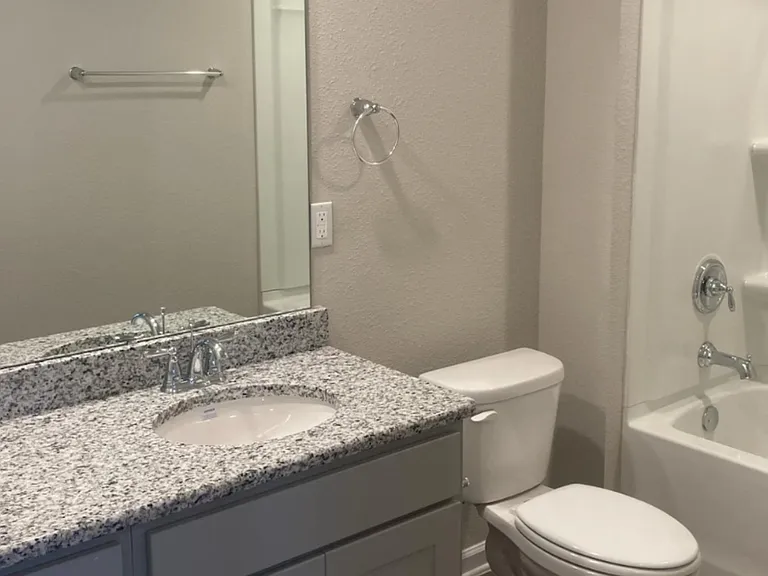 20591 Mercury Dr — Photo 5