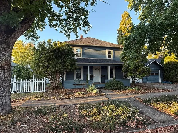 355 E Sherman St, Lebanon, OR 97355