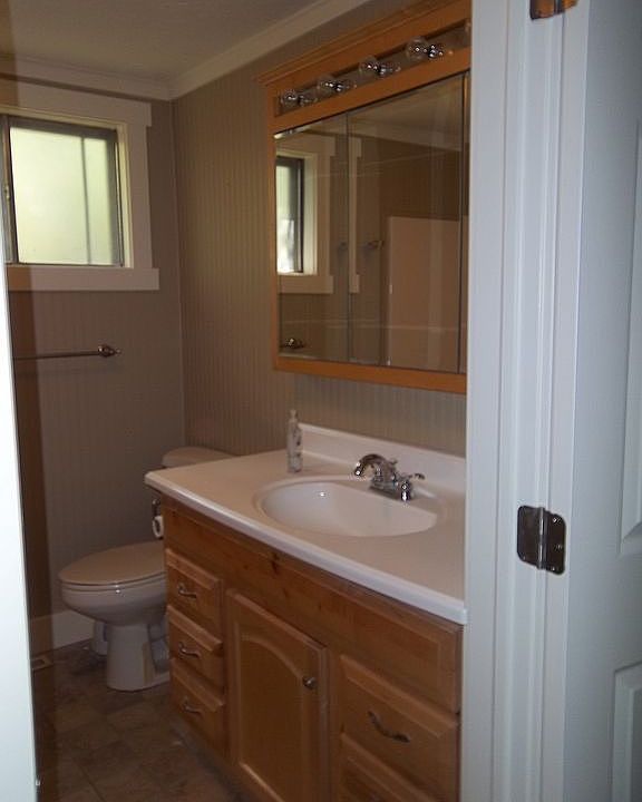 Full Bath