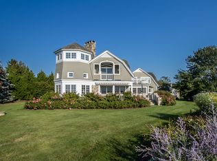 335 W Beach Rd, Charlestown, RI 02813