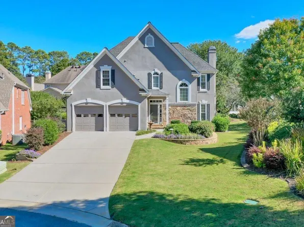 4939 Secluded Pines Dr, Marietta, GA 30068