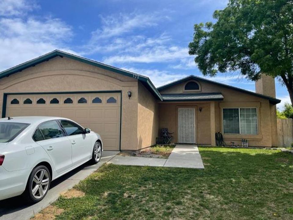 2nd image of 328 La Mesa Ct