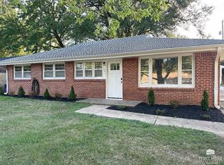 1521 Pipher Ln, Manhattan, KS 66502