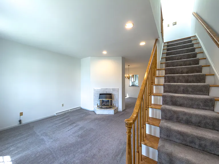 238 Peat Meadow Rd — Photo 18