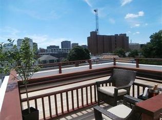 220-226 Hurley St #222, Cambridge, MA 02141