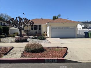 11037 Woodward Ave, Sunland, CA 91040