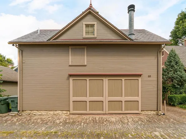 88 E Redbud Aly, Columbus, OH 43206