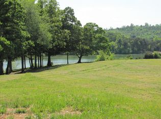 105 Bakers Point, Greenback, TN 37742