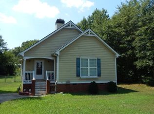 4033 Twin Ln, Winterville, GA 30683