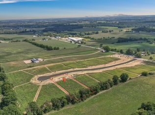 7 High Ridge Ct, Freeport, MI 49325