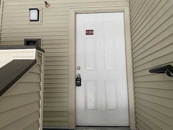 2nd image of 26335 116th Ave SE APT H304