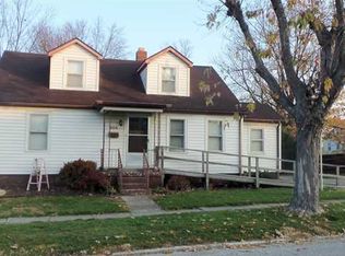 604 Center St, Washington, IN 47501