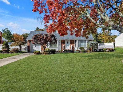 8 Gaymor Lane, Commack, NY, 11725