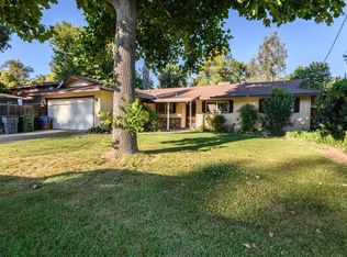 6781 Reflection St, Redding, CA 96001