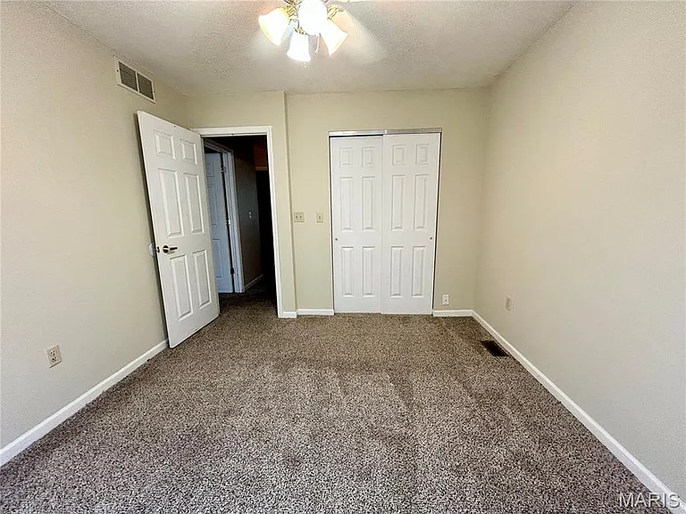 621 Jaime Lynn Ct — Photo 27