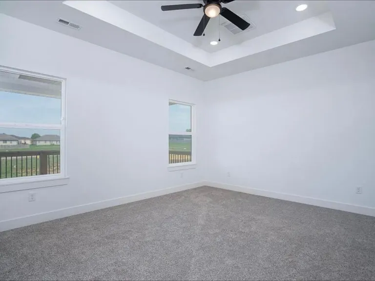 1262 S Birch Ave — Photo 8