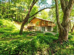 15 Spring Cove Ter, Asheville, NC 28804