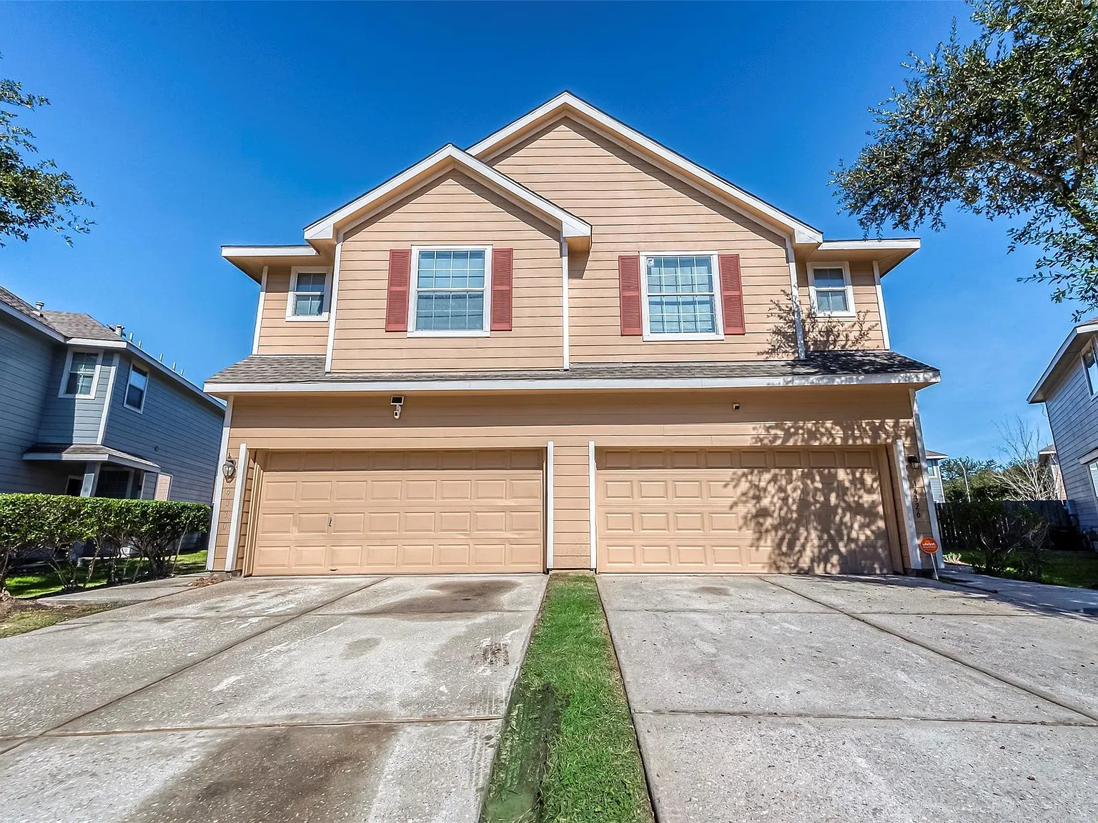 3 bed, 2.5 bath, 1683 sqft, $1,775 — Photo 2