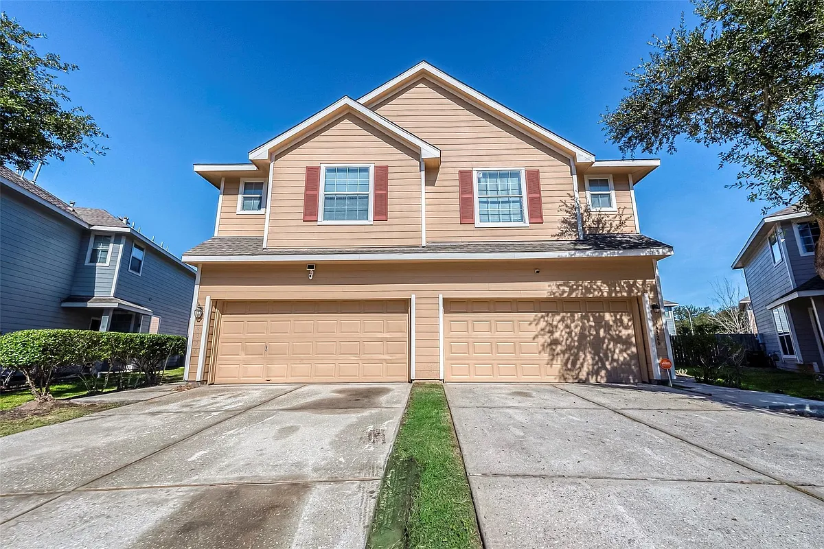 Building Photo - 14330 Fairbuff Ln