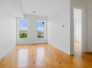 140 Scholes St APT 4A, Brooklyn, NY 11206