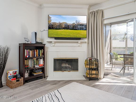 4th image of 10000 GATE Parkway N #416
