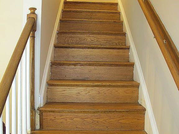 Staircase to Upper Flr