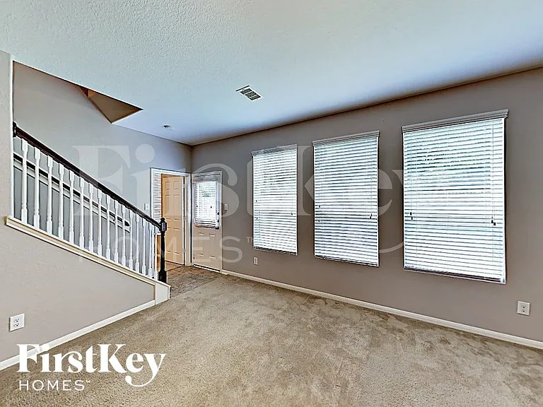 10430 Fire Sage Dr — Photo 2