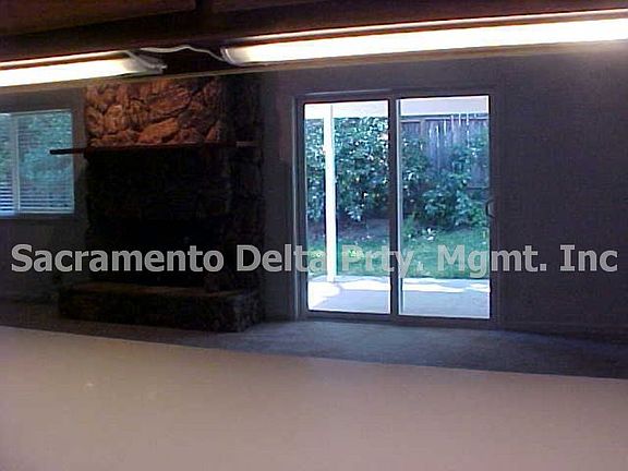 3rd image of 5324 Cypress Ave