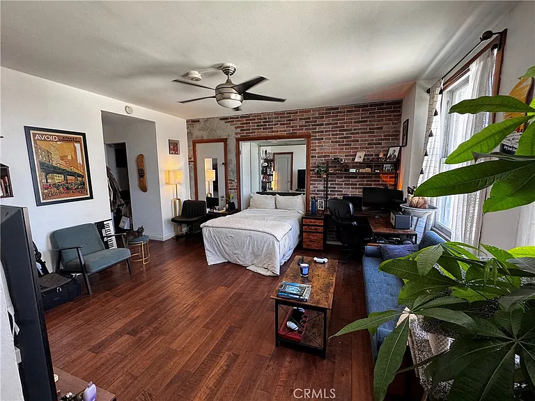 455 E Ocean Blvd — Photo 1