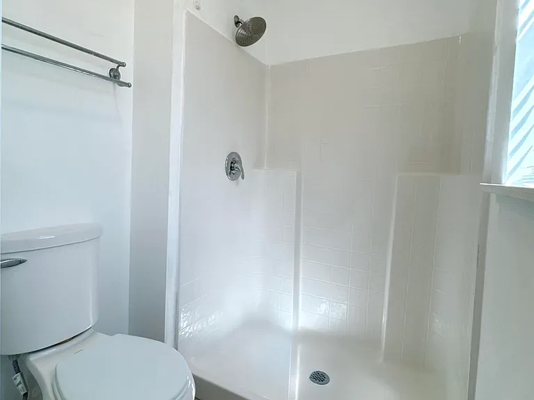 1718 Sawgrass Dr SW — Photo 24