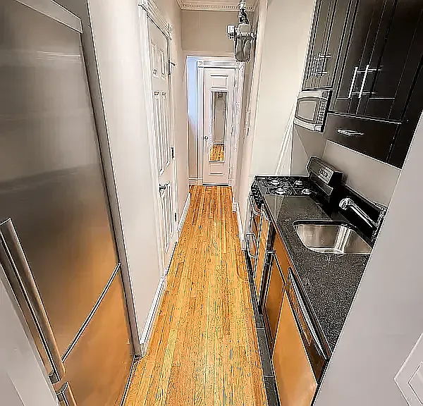 248 Mott St #20 — Photo 4