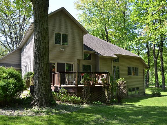 2nd image of 1108 Thornberry Creek Dr