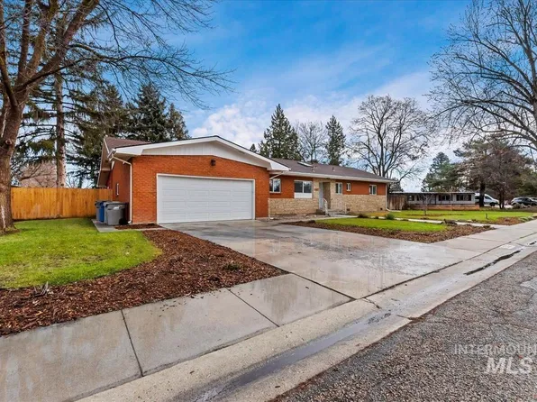 5022 N Mountain View Dr, Boise, ID 83704