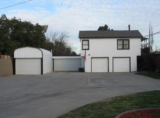 482 N Cherry St, Tulare, CA 93274