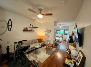 134 Allen St #2A, New York, NY 10002