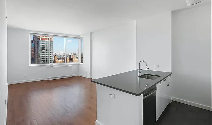 Rented by Dalan Rentals | media 16