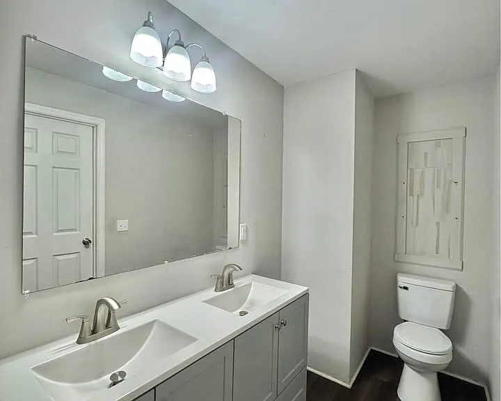 2383 S Riverbend Rd — Photo 7