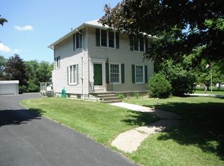 5882 Brecksville Rd, Independence, OH 44131